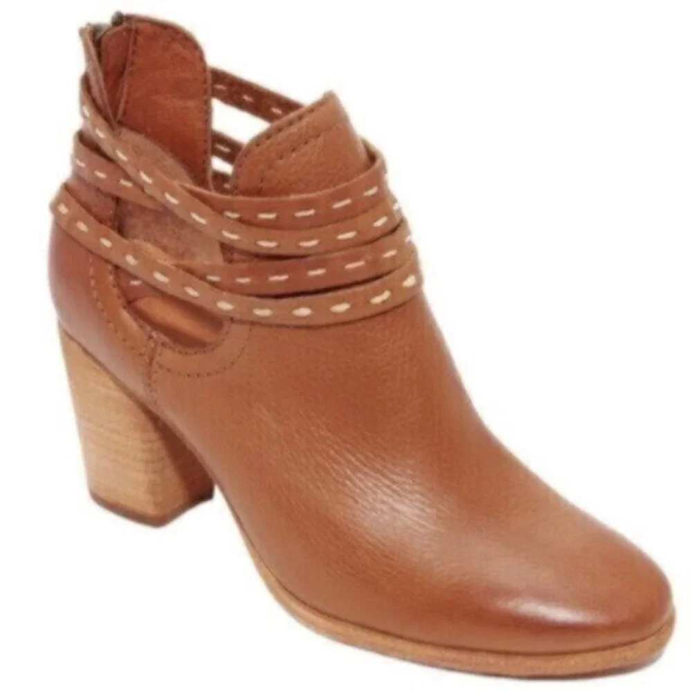 Frye Naomi Pickstitch Leather Ankle Boots